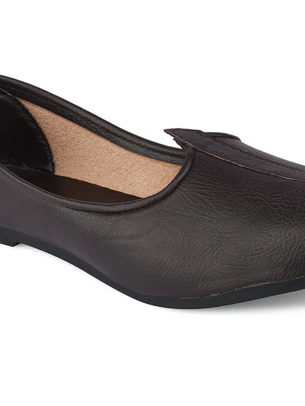 Men's Indian Ethnic Party Wear Textured Brown Footwear - Desi Colour