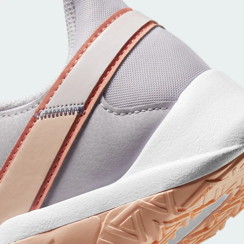 Nike Women's Legend Essential 2 CQ9545 500