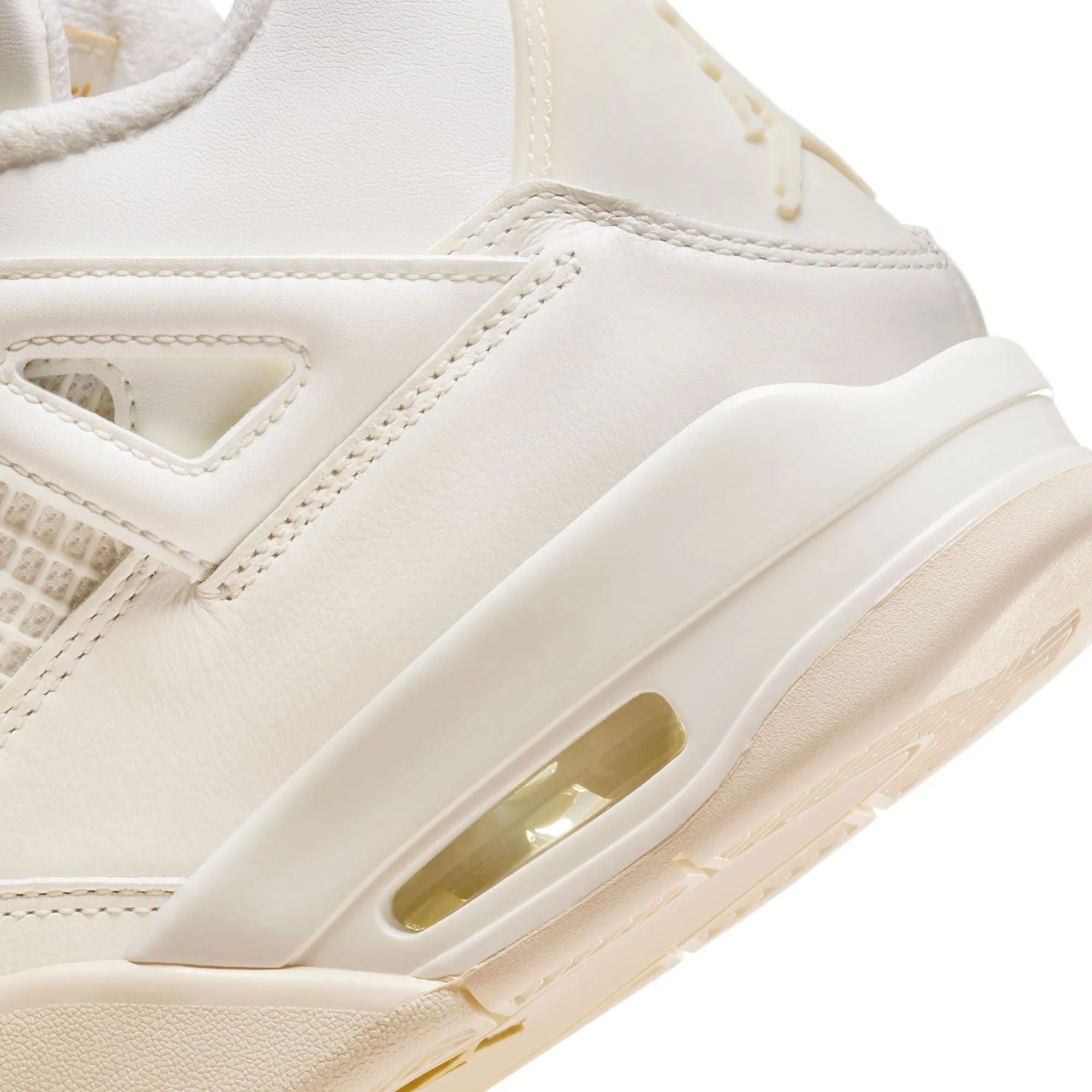 WMNS Nike Air Jordan 4 Retro